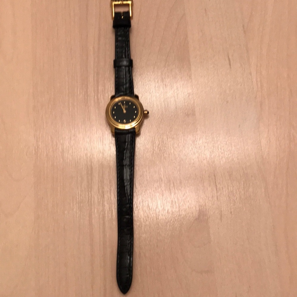 Vintage Fendi GP watch with date